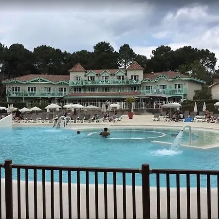 Maison Naucala Proche De La Piscine